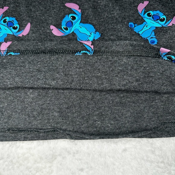 🌺DISNEY STITCH Tshirt - Small - Picture 10 of 12